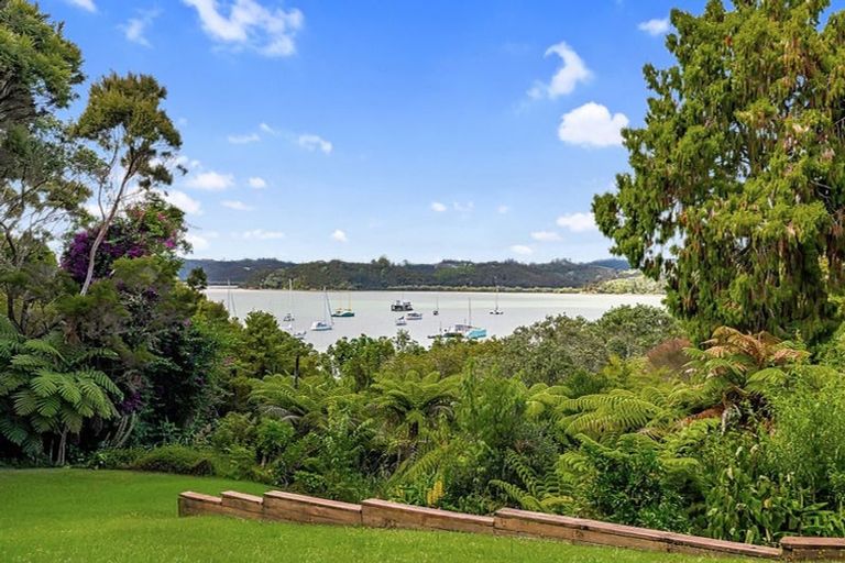 Photo of property in 16 Kennedy Street, Opua, 0200