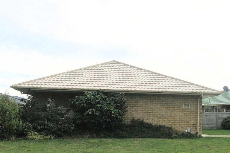 Photo of property in 57 Makarini Street, Paraparaumu, 5032