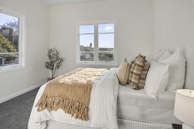 Photo of property in 76 Storey Avenue, Forest Lake, Hamilton, 3200