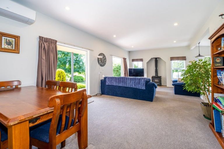 Photo of property in 693 Pleasant Point Highway, Levels, Timaru, 7975