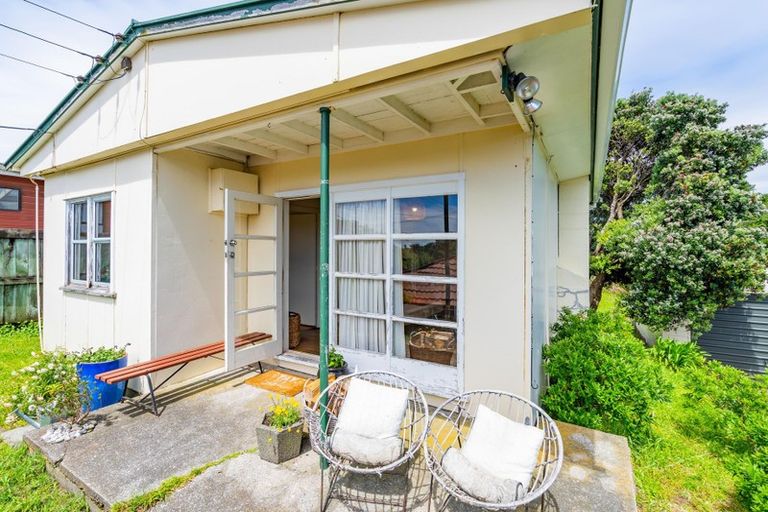 Photo of property in 10b Waikare Road, Raumati Beach, Paraparaumu, 5032