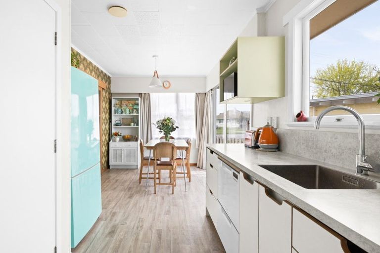 Photo of property in 153 Riverbend Road, Onekawa, Napier, 4110