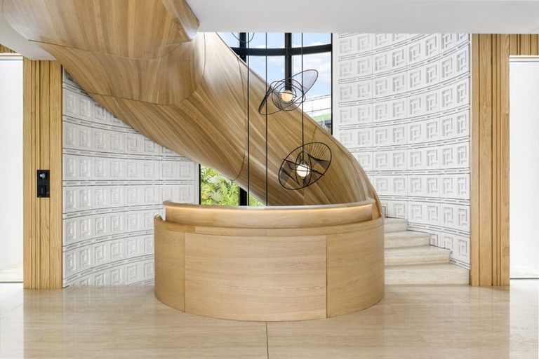 Photo of property in 92 Paritai Drive, Orakei, Auckland, 1071