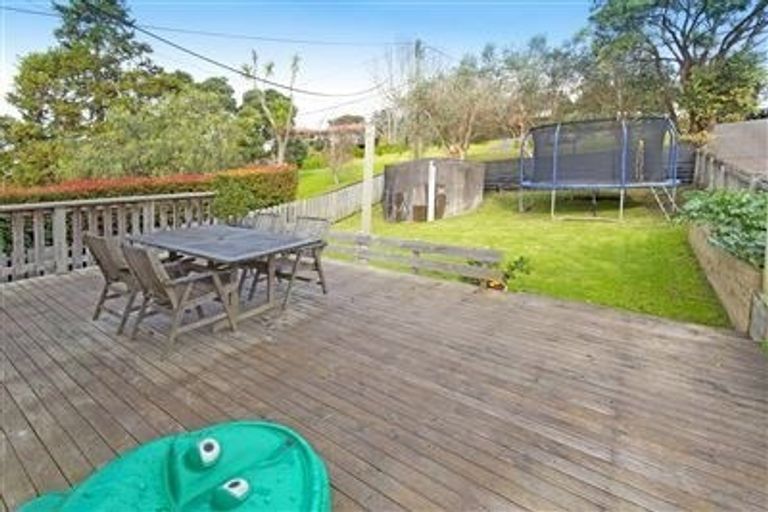 Photo of property in 47a Matai Road, Stanmore Bay, Whangaparaoa, 0932