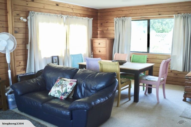 Photo of property in 7 Sandgate Avenue, Botany Downs, Auckland, 2010