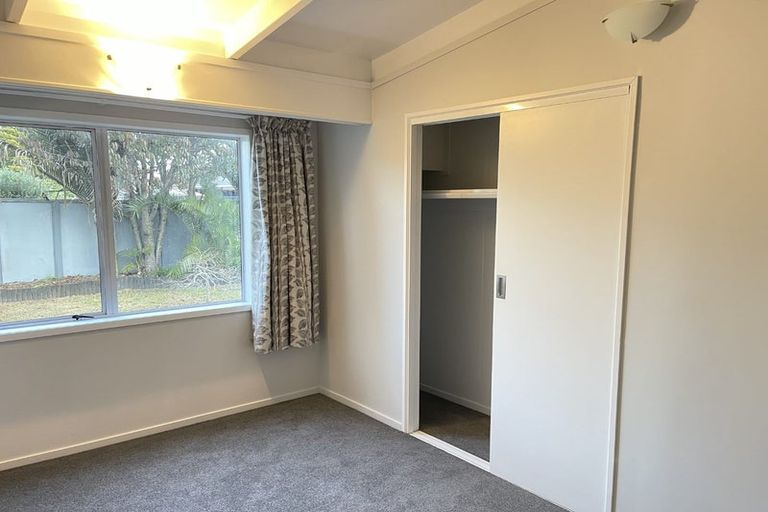 Photo of property in 100 Torkar Road, Clarks Beach, 2122