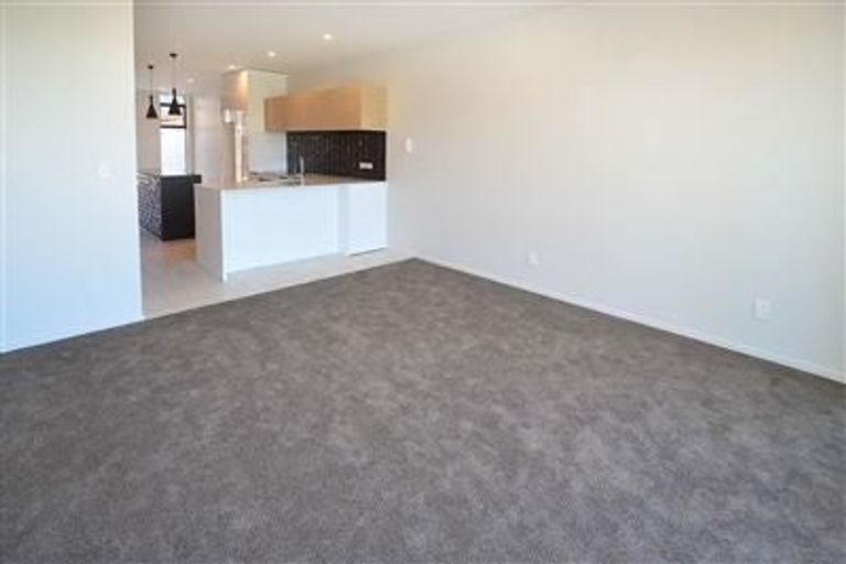 Photo of property in 20/4 Stables Lane, Silverdale, 0932