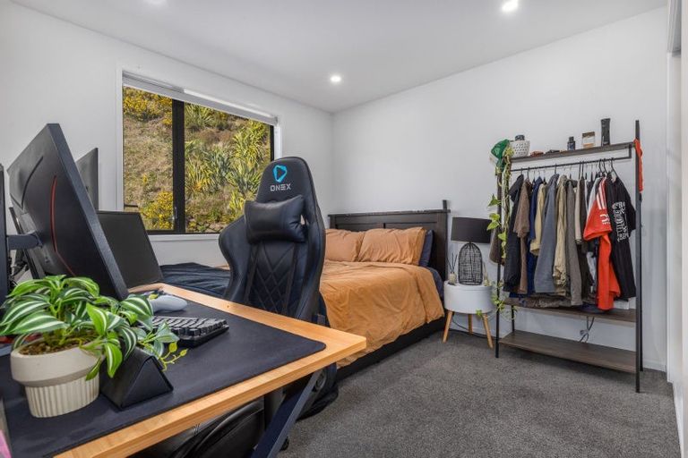 Photo of property in 27 Holystone Road, Whitby, Porirua, 5024