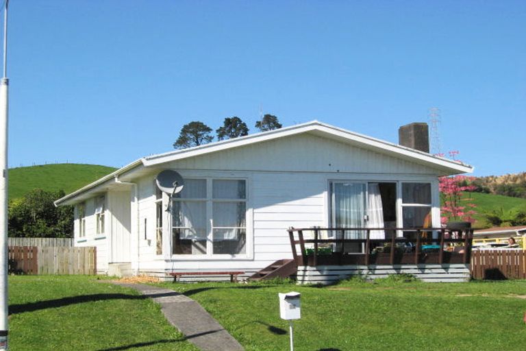 Photo of property in 17 Blundell Place, Huntly, 3700