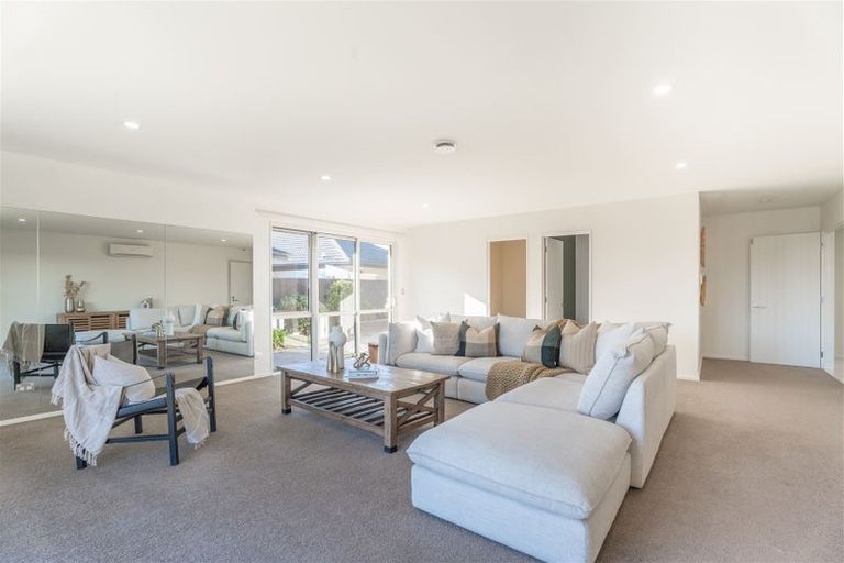 Photo of property in 47 Mariposa Crescent, Aidanfield, Christchurch, 8025