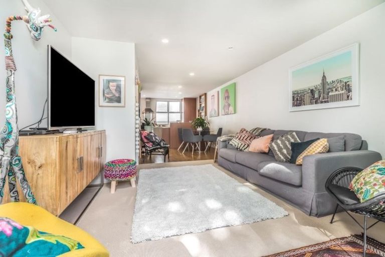 Photo of property in Habitat Apartments, 12/31 Byron Avenue, Takapuna, Auckland, 0622