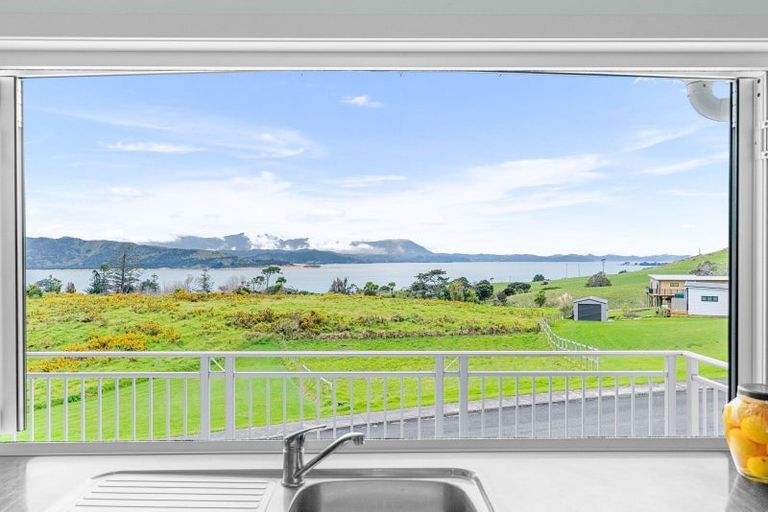 Photo of property in 28 Opononi Heights Drive, Opononi, Kaikohe, 0473