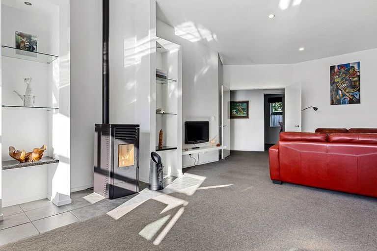 Photo of property in 7 Allison Crescent, Kaiapoi, 7630