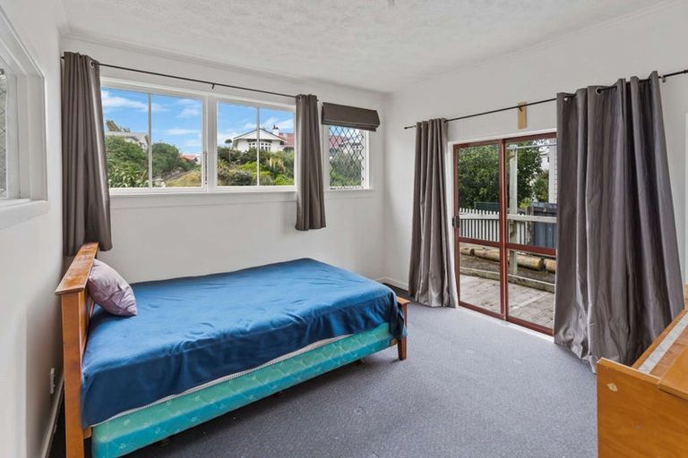 Photo of property in 1 Moore Avenue, Tawhero, Whanganui, 4501