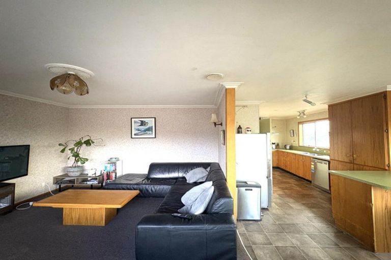 Photo of property in 1 Thomson Avenue, Dinsdale, Hamilton, 3204