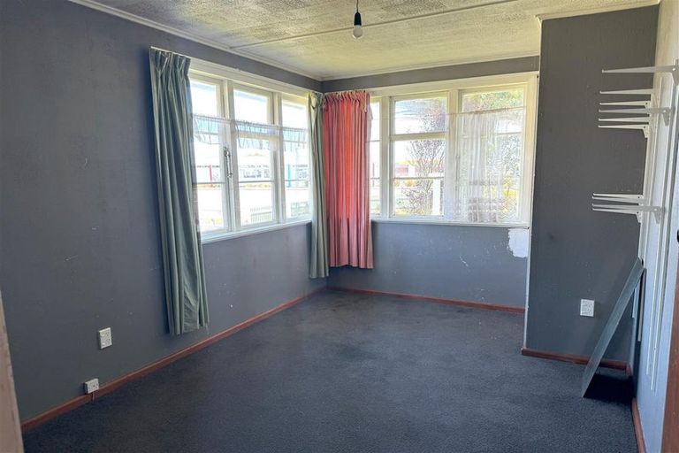 Photo of property in 3 Masters Street, Greymouth, 7805