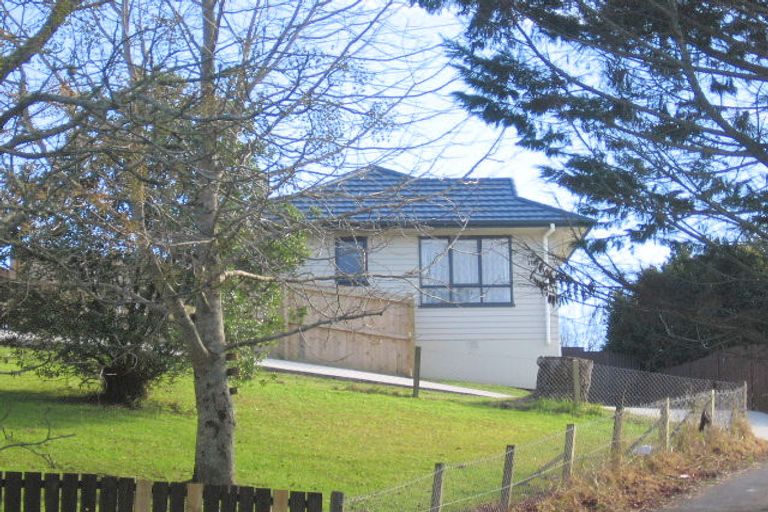 Photo of property in 60 Keegan Drive, Massey, Auckland, 0614