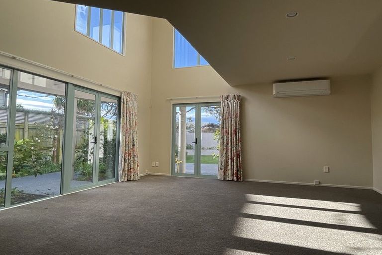 Photo of property in 1/110 Nayland Street, Sumner, Christchurch, 8081