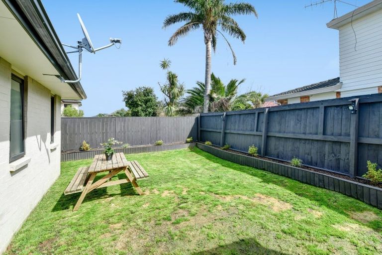 Photo of property in 17 The Rise, Gulf Harbour, Whangaparaoa, 0930