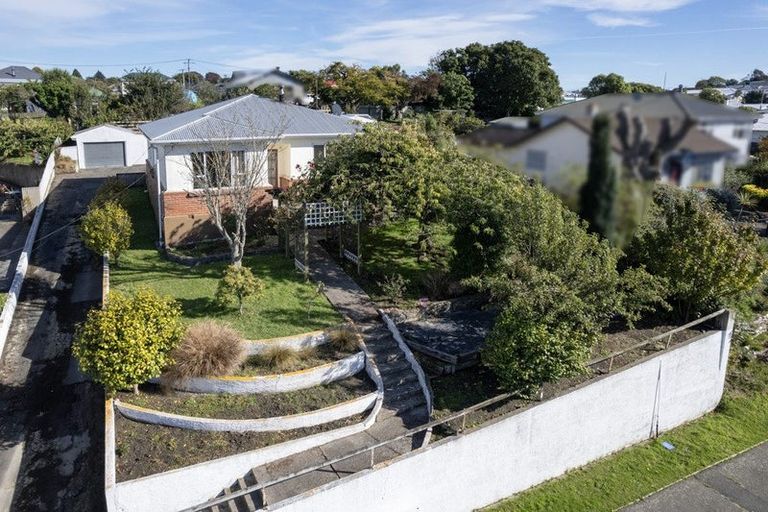 Photo of property in 56 Greta Street, South Hill, Oamaru, 9400