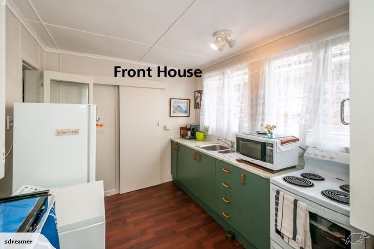 Photo of property in 39a Forrest Hill Road, Milford, Auckland, 0620