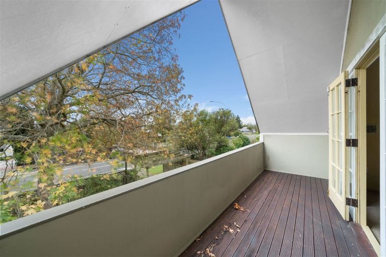 Photo of property in 296 College Street, West End, Palmerston North, 4410