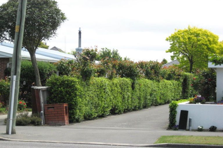 Photo of property in 323 Withells Road, Avonhead, Christchurch, 8042