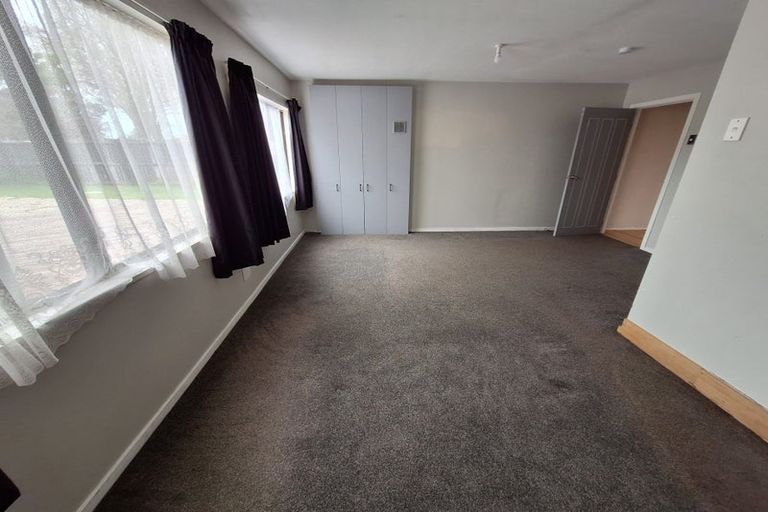 Photo of property in 132 Pages Road, Wainoni, Christchurch, 8061