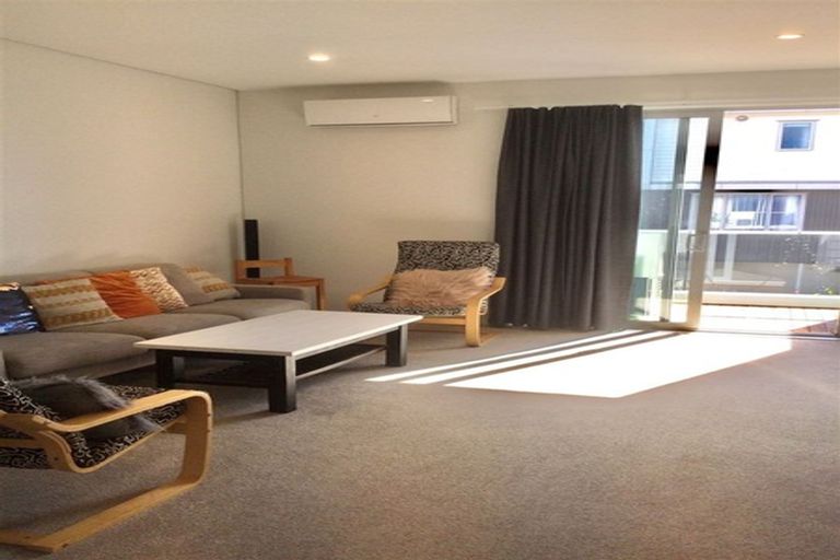 Photo of property in 34 Ceramic Lane, New Lynn, Auckland, 0600
