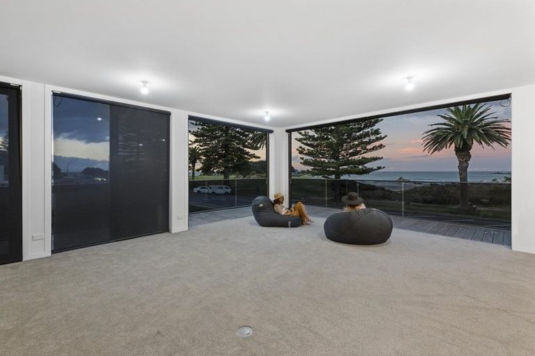 Photo of property in 1/30 Marine Parade, Mount Maunganui, 3116