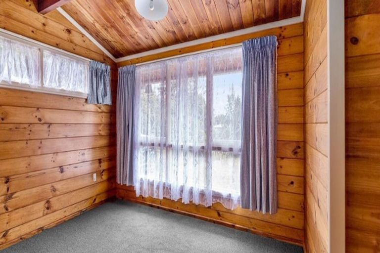 Photo of property in 48 Mountain Road, Western Heights, Rotorua, 3015