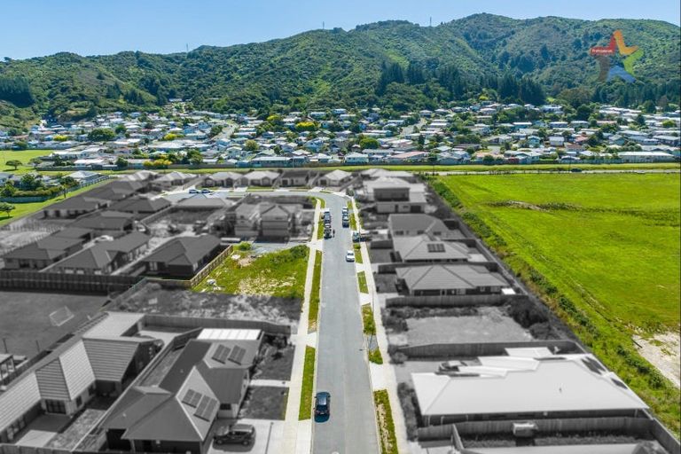 Photo of property in 9 Te Ara O Toroa, Wainuiomata, Lower Hutt, 5014