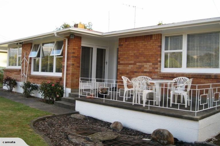 Photo of property in 28 Liston Crescent, Hillcrest, Hamilton, 3216