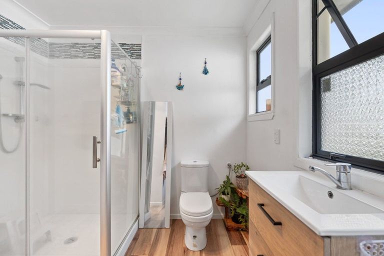 Photo of property in 72 Aotea Crescent, Tokoroa, 3420