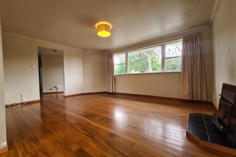 Photo of property in 20 Hartley Terrace, Massey, Auckland, 0614