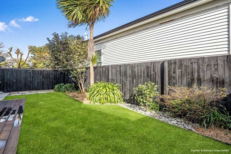 Photo of property in 2/40 Ranfurly Street, St Albans, Christchurch, 8014