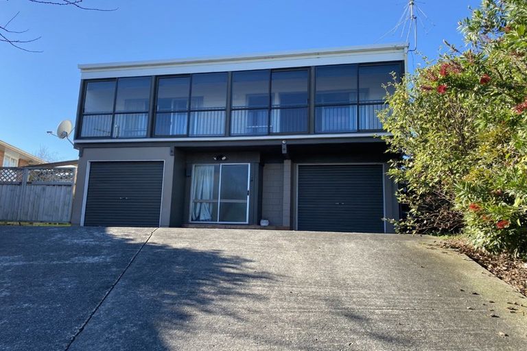 Photo of property in 4 Papawai Place, Milson, Palmerston North, 4414