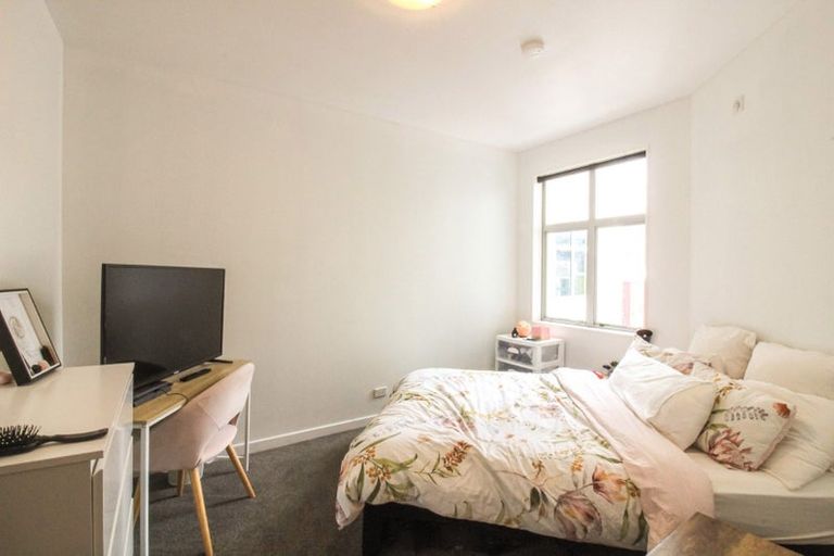 Photo of property in City Lodge, 604/115 Vivian Street, Te Aro, Wellington, 6011