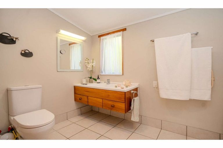 Photo of property in 6 Waipapa Landing Place, Kerikeri, 0230