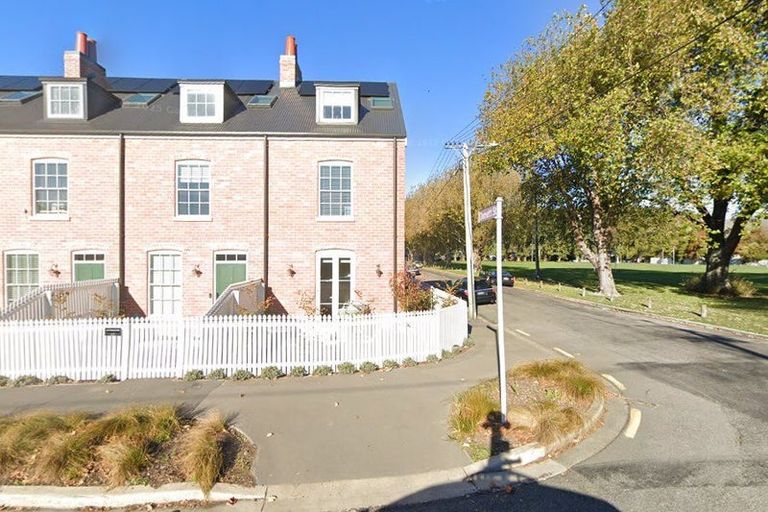 Photo of property in 10 Bunyan Street, Waltham, Christchurch, 8023