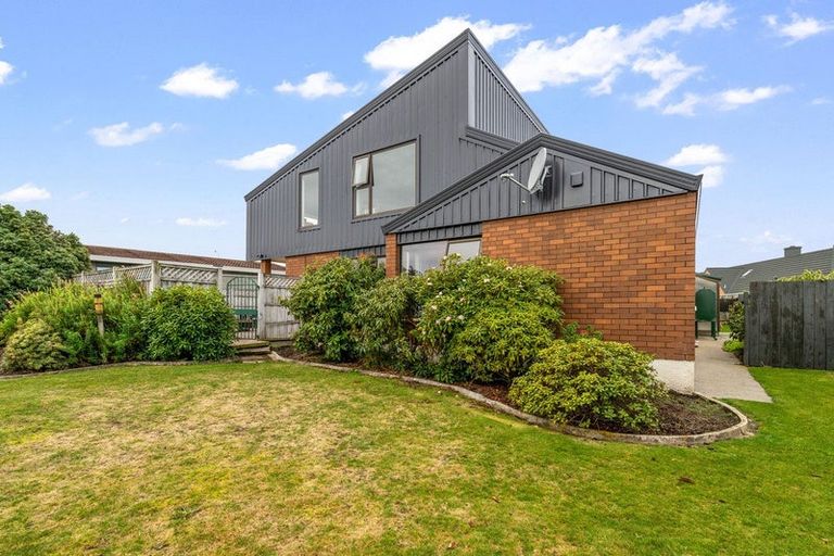 Photo of property in 9 Kerwood Place, Gore, 9710