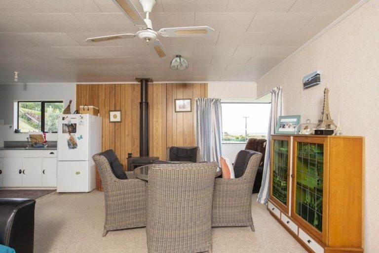 Photo of property in 6 Sandy Bay Drive, Mataikona, Masterton, 5889