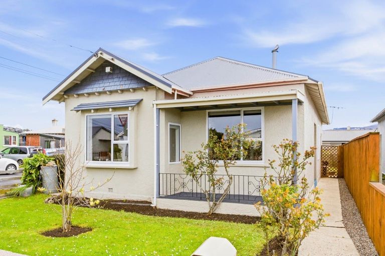 Photo of property in 160 Bay View Road, South Dunedin, Dunedin, 9012
