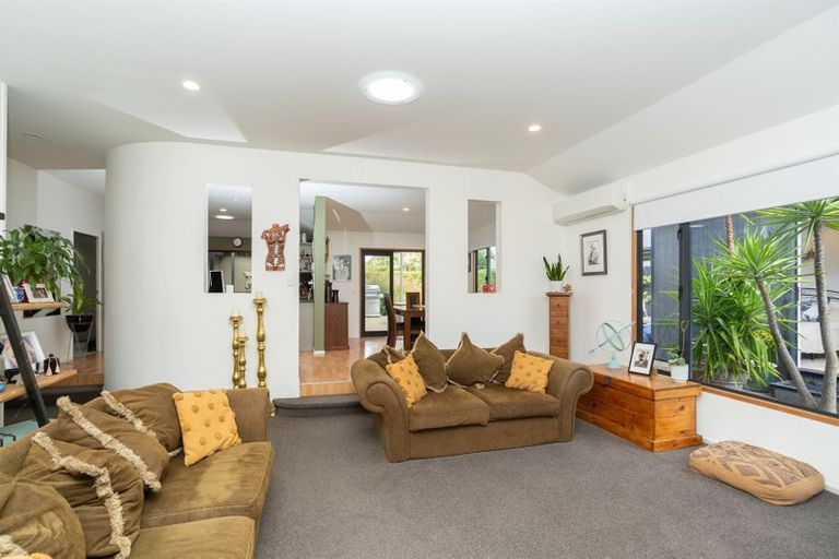 Photo of property in 9 Grosvenor Place, Rototuna, Hamilton, 3210