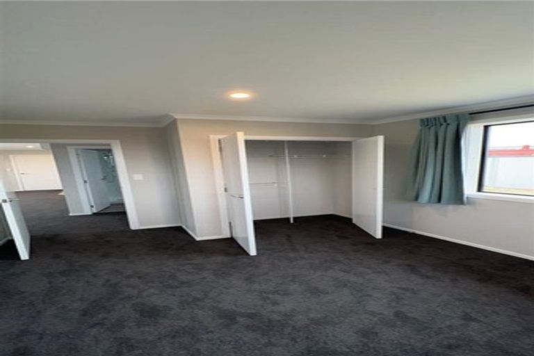 Photo of property in 111 Hinemoa Street, Levin, 5510
