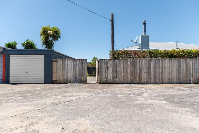 Photo of property in 43a Wallace Place, Westown, New Plymouth, 4310