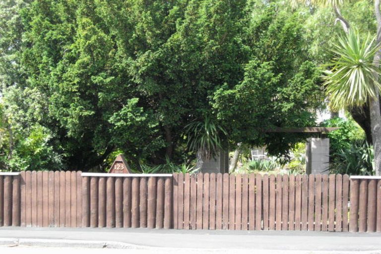 Photo of property in 123 Main Road, Redcliffs, Christchurch, 8081