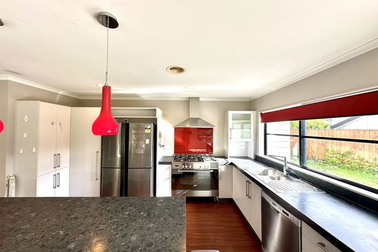 Photo of property in 61 Te Puia Drive, Aotea, Porirua, 5024