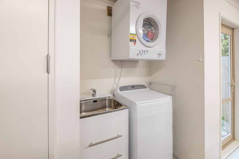 Photo of property in 69 Baker Street, New Brighton, Christchurch, 8083