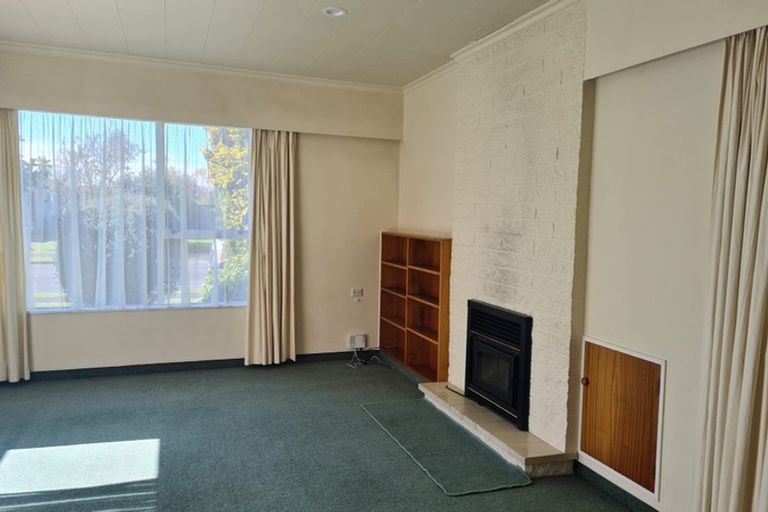 Photo of property in 26 Hornsby Street, Carterton, 5713